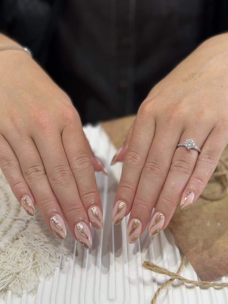 J
Jessica Nguyen
1 month ago
So so gorgeous
Abby Nails maintains high hygiene standards. The staff is professional and welcoming.